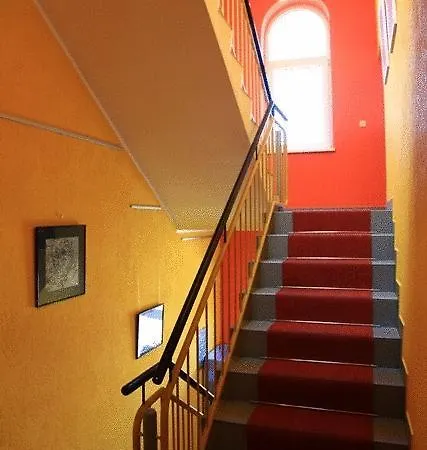 East Side Hotel